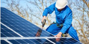 Installation Maintenance Panneaux Solaires Photovoltaïques à Tourrettes-sur-Loup